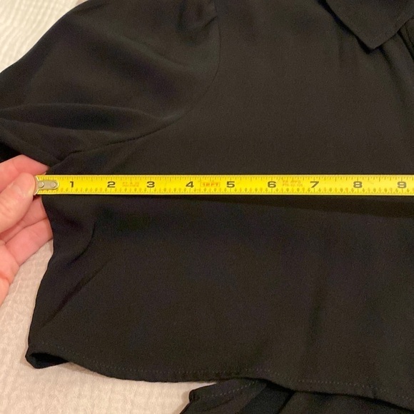 Tanya Taylor 100% silk black button down blouse. Size 2 - Picture 12 of 13